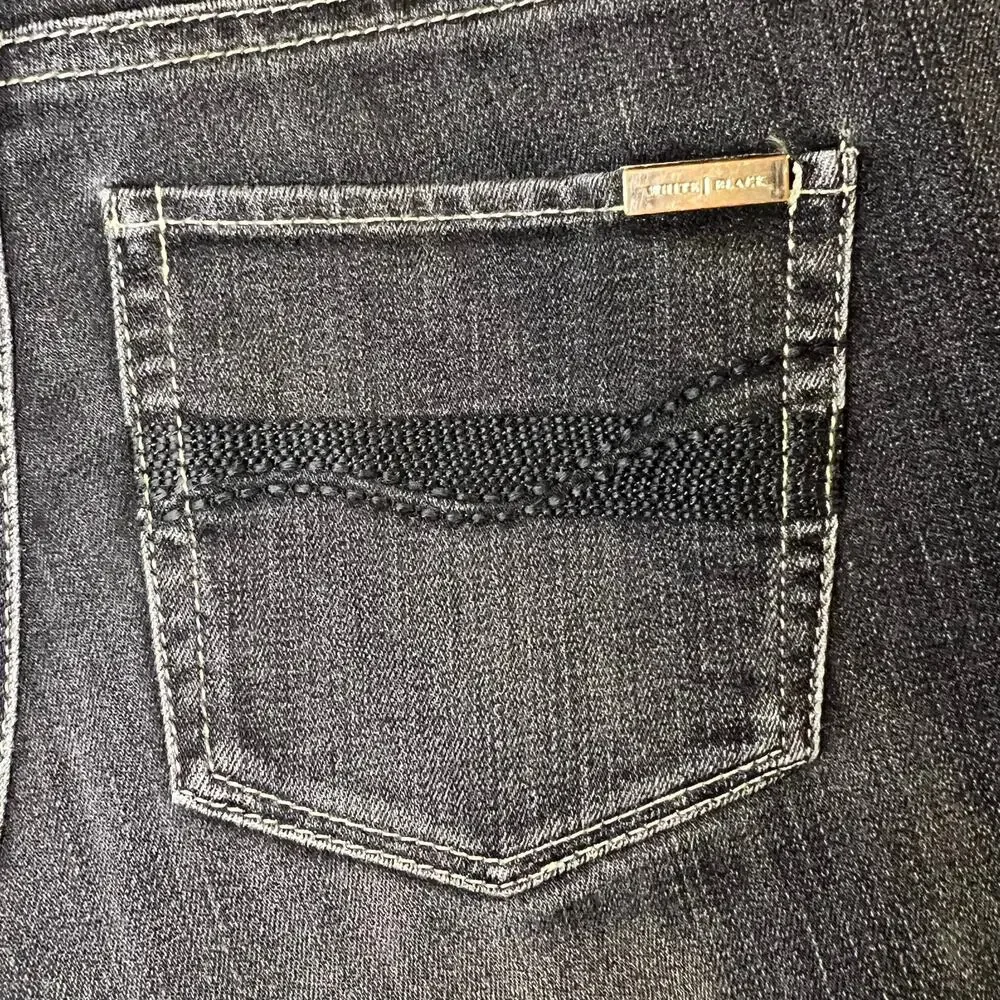 White House Black Market Women's Slim Ankle Jeans Size 00